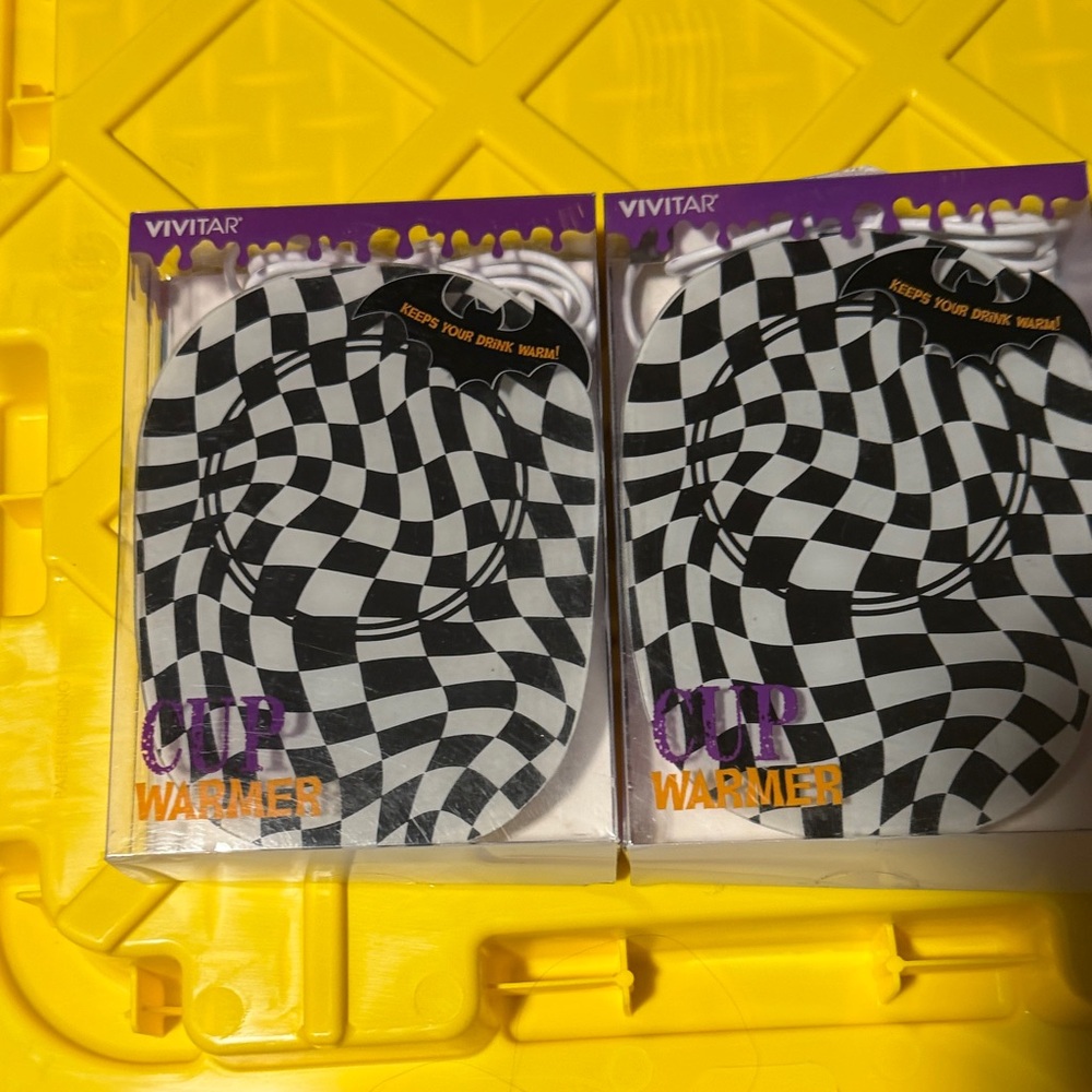 Vivitar Checkered Cup Warmer